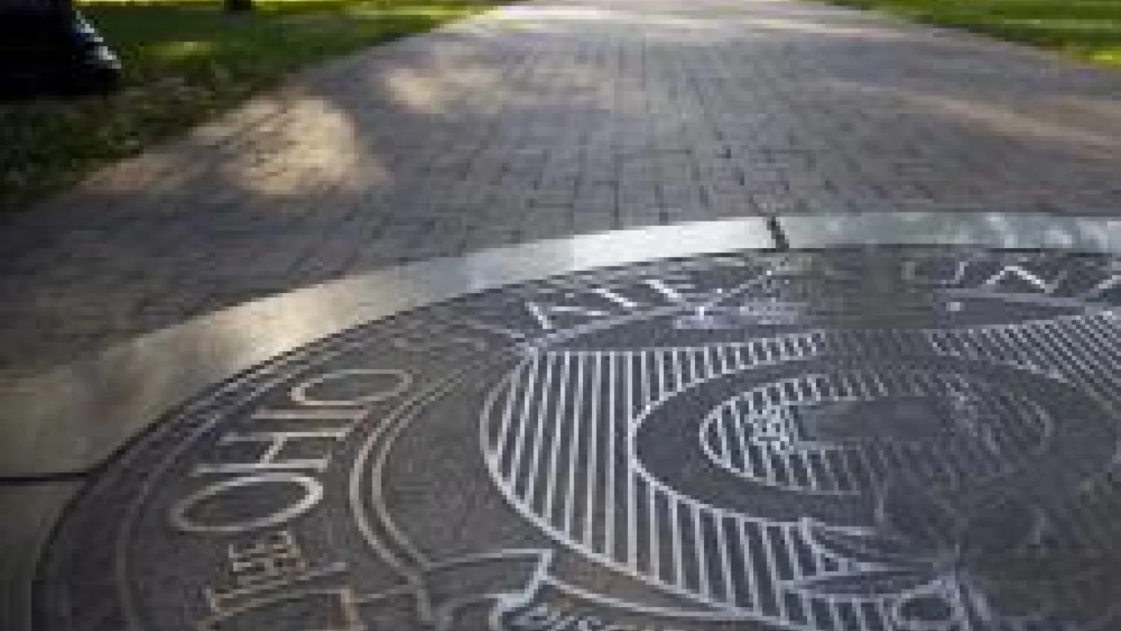 Oho State Seal at the oval