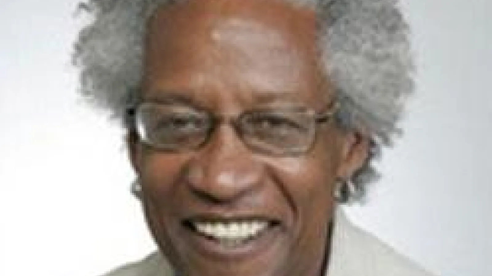 Dr Robert E Fullilove